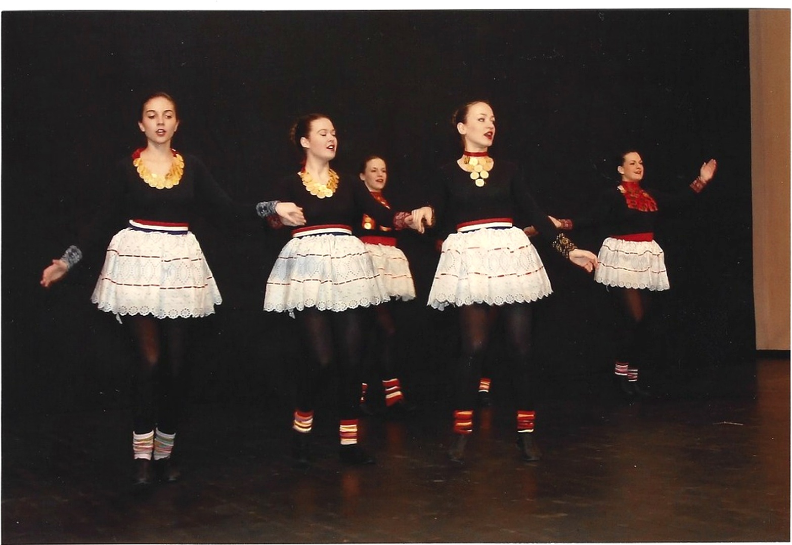 Folklorna izvedba